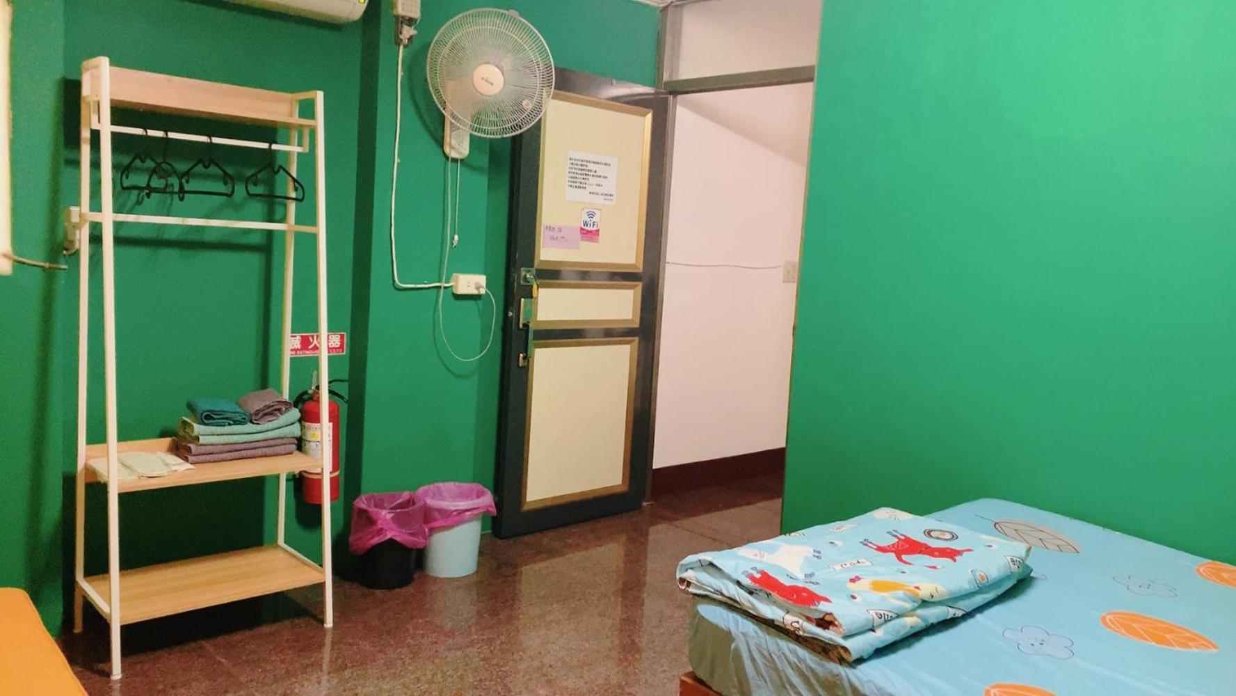 在路上 Apartman Lukang Kültér fotó
